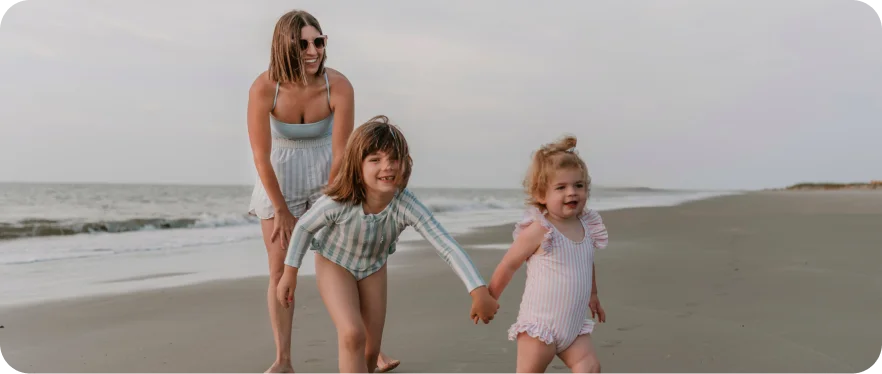 mother with daughters